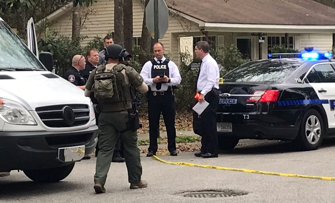 Standoff involving burglary suspect and police ends peacefully at Johns Island subdivision