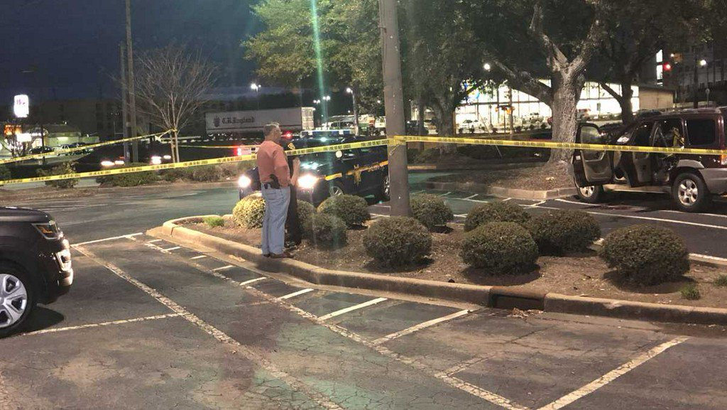 One person dead after shooting in Greenville County shopping center, coroner says    