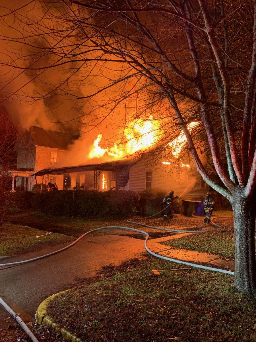 Cola Fire crews are working to put out a fire that heavily damaged a home on the 2300 block of Washington Street. Firefighters responded just before 10:30 Sunday night. The fire spread to part of a home nextdoor but our crews were able to save that home