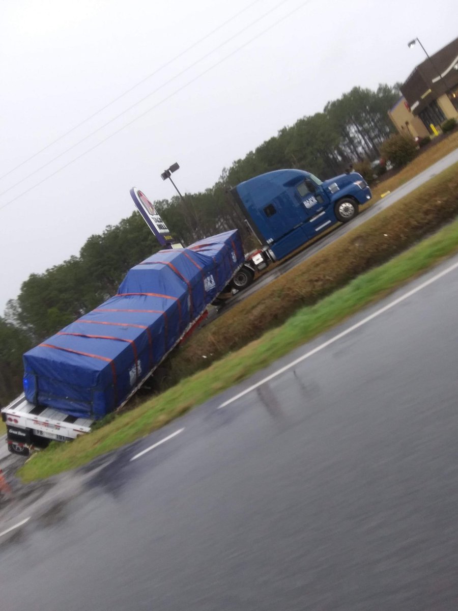 An 18 wheeler has ran into a ditch near the Taco Bell on Highway 52 in Florence. No word on any injuries