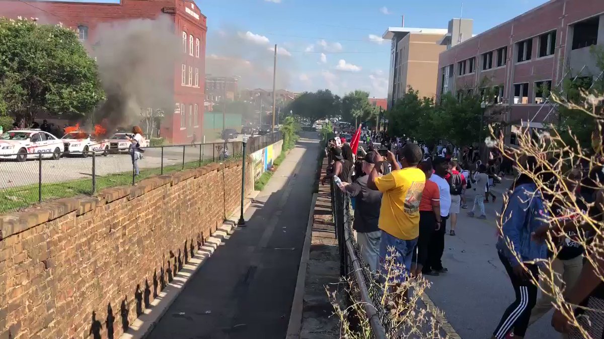 Columbia, SC Fully ablaze police car. Also sounded like some rubber