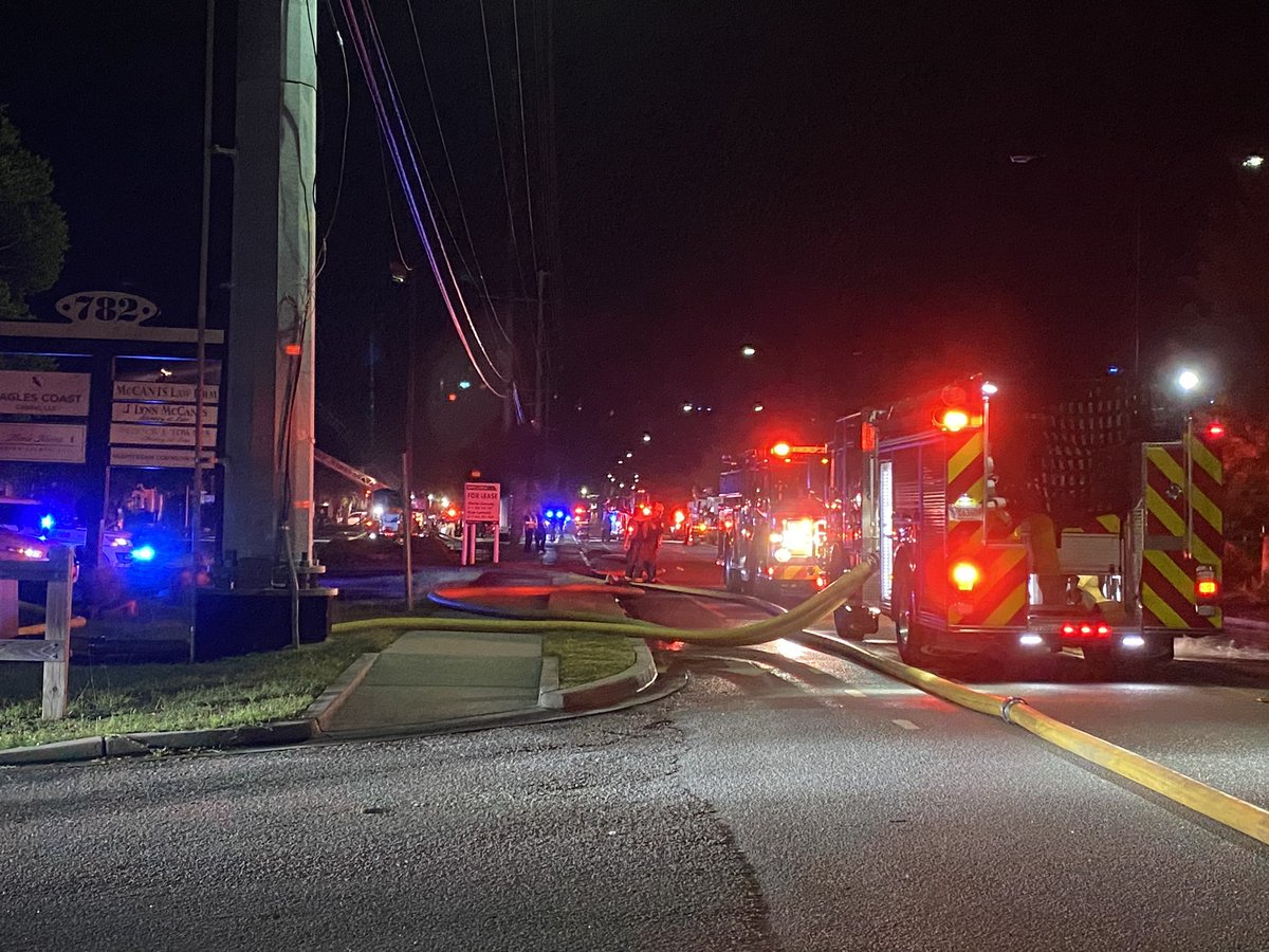Huge fire overnight on Johnnie Dodds Blvd in Mount Pleasant. @MountPleasantFD says three businesses are involved. No injuries have been reported at this time