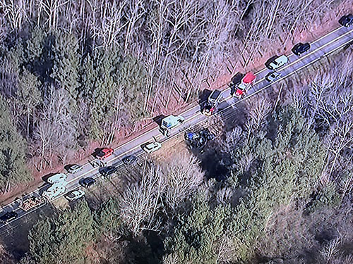 Scene of a crash that has left 3 people dead in Laurens County on Scuffletown Road and Highway 418.