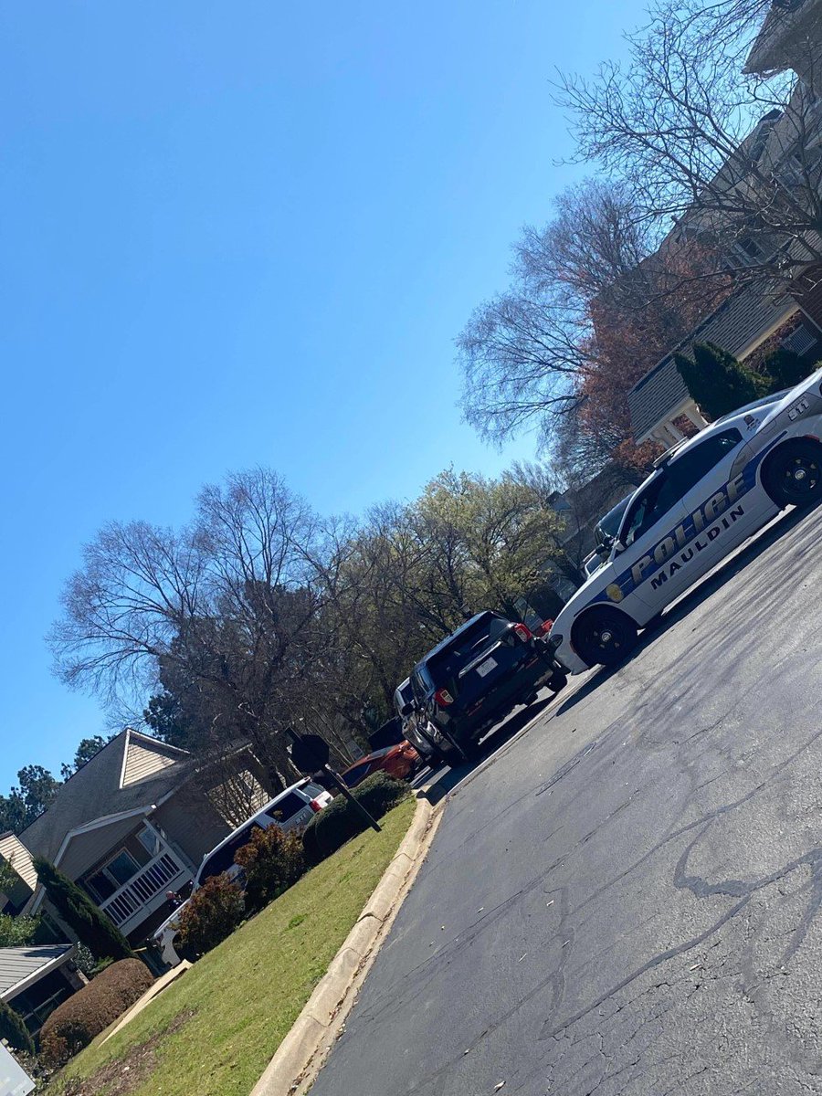 Mauldin PD investigating at the Arbors at Brookfield. got a tip it involves a shooting but police will only confirm they have a suspect and victim