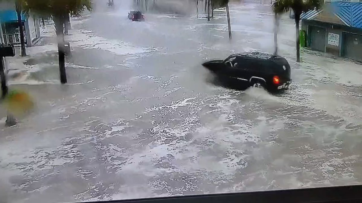 Flooded roadways.  Take another route and stay safe. This is 3rd Ave S and Ocean Blvd.  There is no reason to take this risk