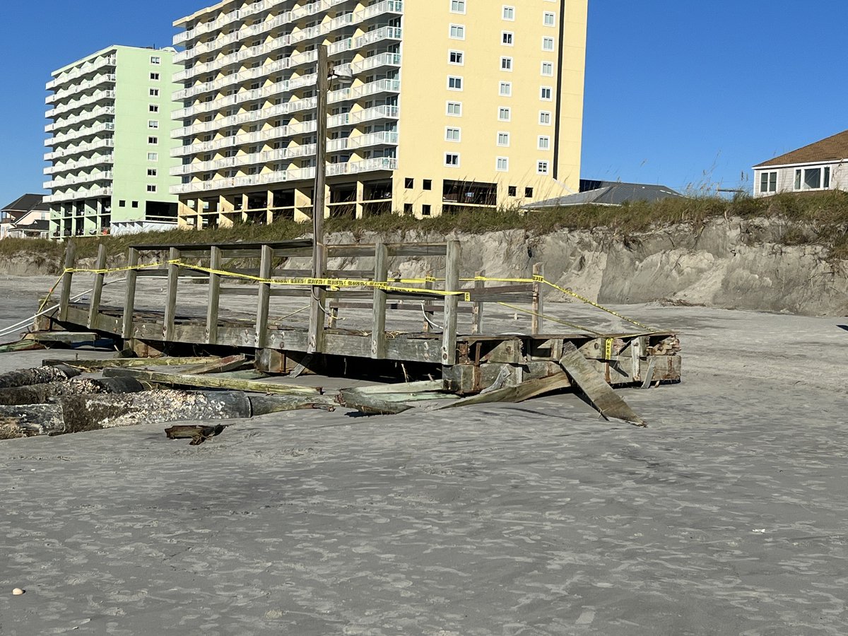 North Myrtle Beach city leaders met with the Army Corps of Engineers this morning to survey Ian damage