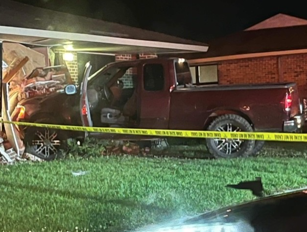 1 dead, another airlifted in Marion drive-by shooting. One of the victims was inside a pickup when he was shot and  the vehicle crashed into an apartment unit.