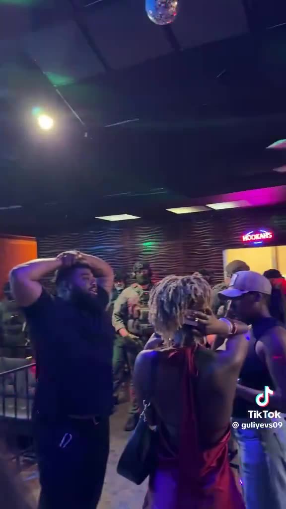 ICE has just raided a restaurant and bar in Charleston,South Carolina 
